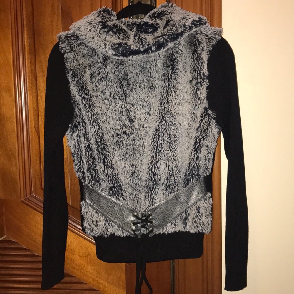 Furry Jacket - Picture 3 of 4